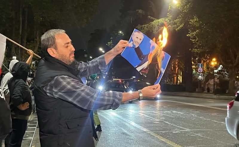 Jurnalist Gürcüstanda aksiyalarda iştirakına görə 170 min manat cərimələnib