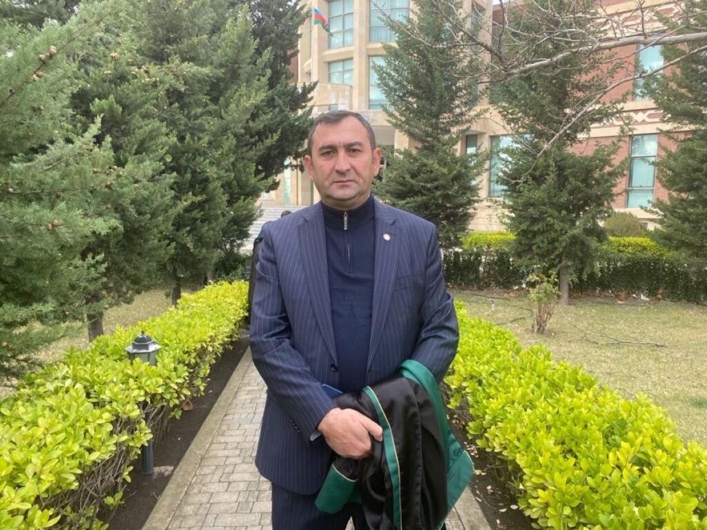 Azərbaycanda daha bir vəkil həbs olundu